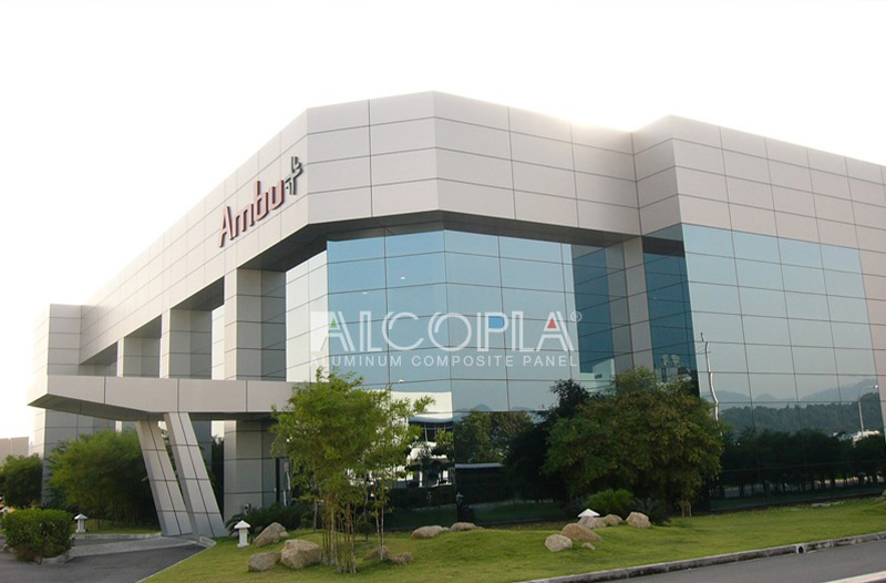 Tropicana Garden Mall